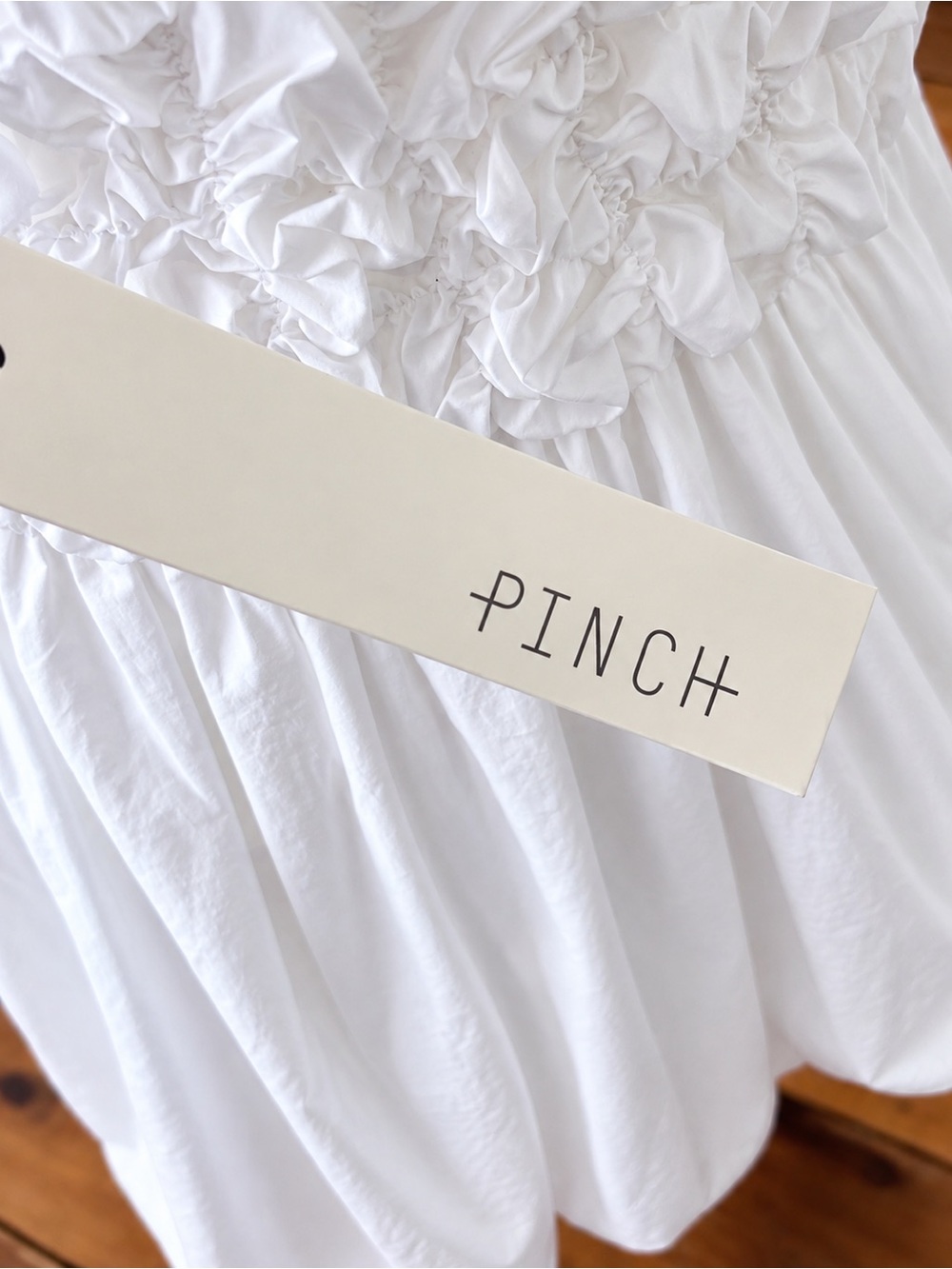 NWT PINCH White Bubble Hem Mini Dress Ruched Waist Size L - Picture 7 of 13